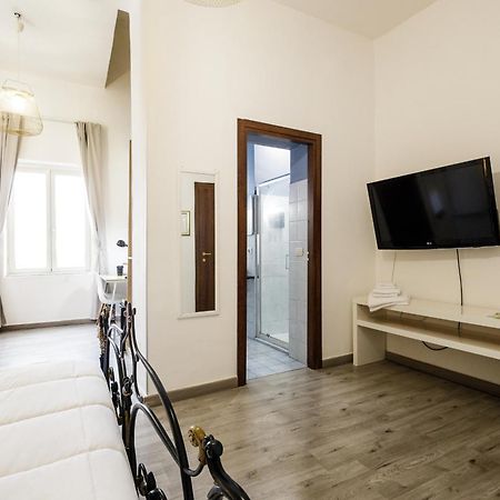 Civico13 Bed & Breakfast Naples Exterior photo